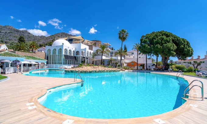 Nerja Apartment | 90 m² Apartment ∙ 2 bedrooms ∙ 4 guests