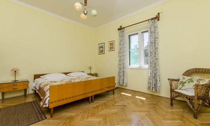 Hvar Apartment | 90 m² Apartment ∙ 2 bedrooms ∙ 4 guests