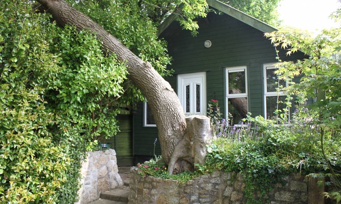 Gweek Cottage | 90 m² Cottage ∙ 1 bedroom ∙ 2 guests
