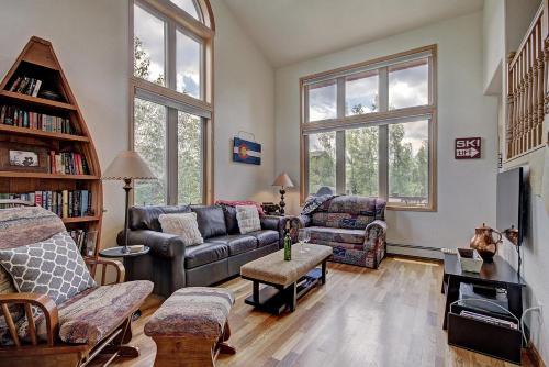 Wildernest House | 9040 Ryan Gulch Home