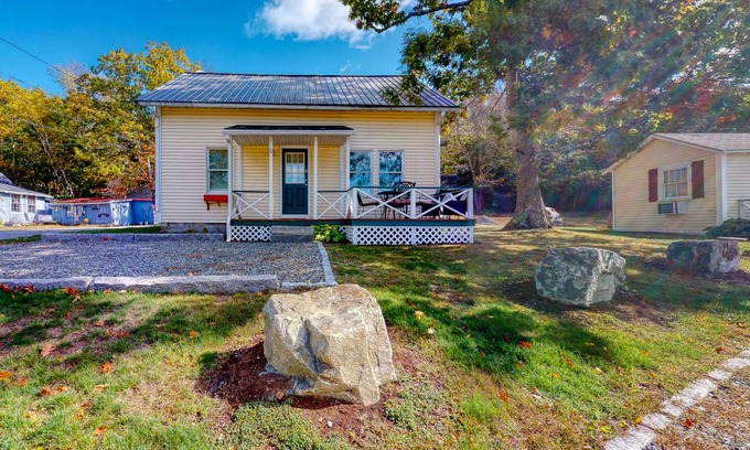 Hulls Cove House | 93 m² House ∙ 2 bedrooms ∙ 5 guests