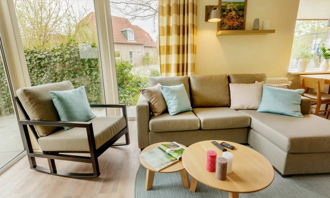Tossens House | 94 m² House ∙ 2 bedrooms ∙ 4 guests