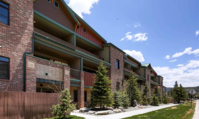 Frisco Condo | 97 m² Condo ∙ 2 bedrooms ∙ 8 guests