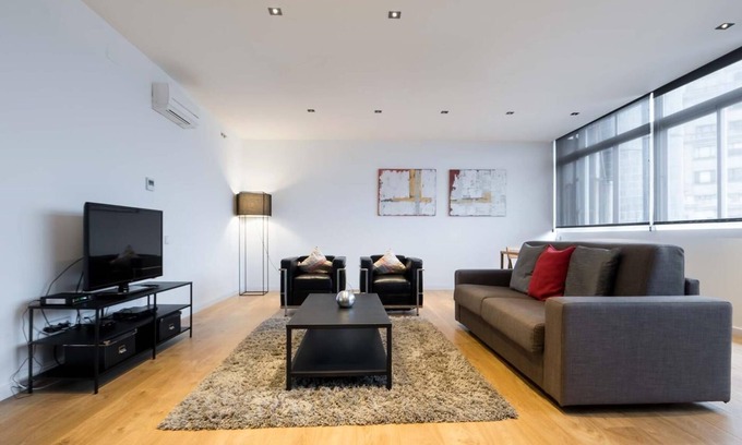 Eixample Apartment | 976 Las Ramblas Penthouse II