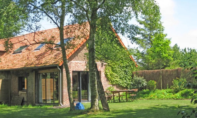 Ambrumesnil House | 98 m² House ∙ 3 bedrooms ∙ 6 guests