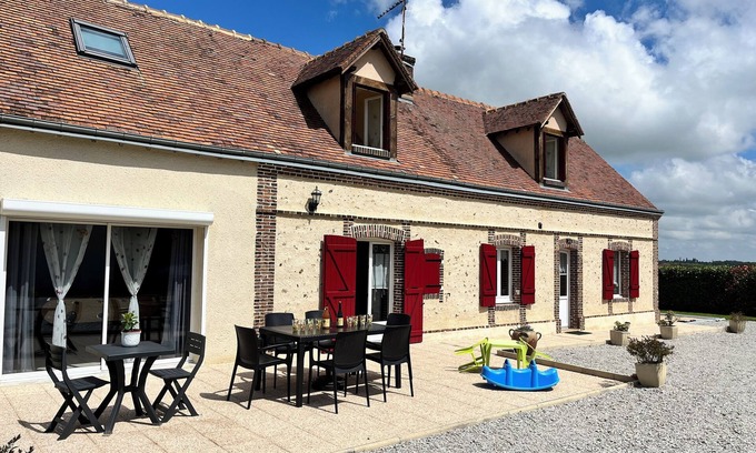 Happonvilliers Cottage | A 1h30 de Paris,30 min de Chartres Pour des Vacances en Famille Dans le Perche