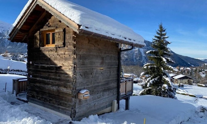 Les Carroz-d'Araches Ski Chalet | A 50 m des Pistes, Joli Mazot de Bois Traditionnel, Belles Prestations