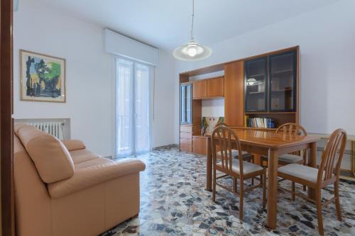 Saragozza-Porto Apartment | a 500 mt dalla Certosa Apartment
