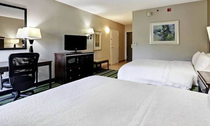 Woodstock House | A Beautiful and Excellent Place to Unwind! W/ Gym