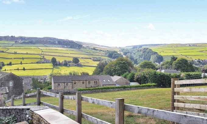 Holmfirth Cottage | A beautiful rural base around 1. 5 miles from the centre of Holmfirth.