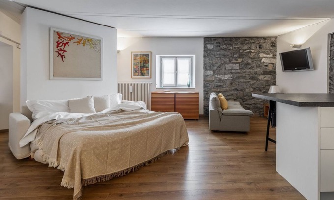 Como City Centre Apartment | A Casa Nuccia Studio