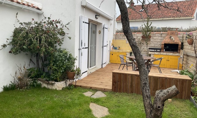Ile d'Yeu House | A Cinq Minutes a Pied de L'embarcadère Jolie Maison Équipée, au Calme
