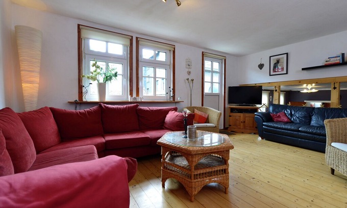 Elpe House | A comfortable, large house with WiFi in Hochsauerland, suitable for 14 persons