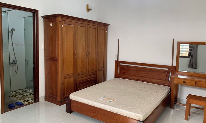 Ngu Hanh Son House | A cozy house in a safe and quiet area