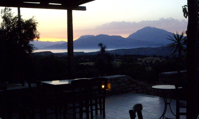 Faistos House | A Family Friendly Property for Nature, Beach and History Lovers