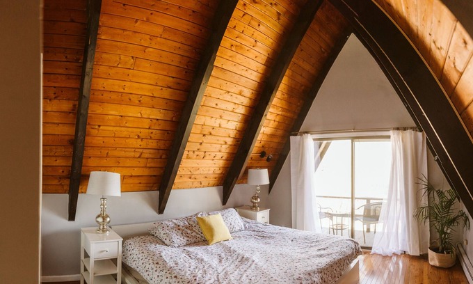 Manchester-by-the-Sea House | ♥A-Frame by the Sea|Perfect Retreat Space|Peaceful+Private |3 Floors|Firepit♥