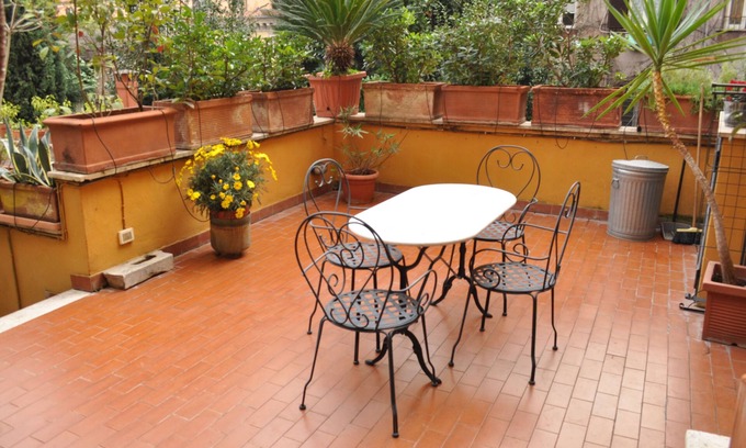Trastevere Apartment | A Gorgeous Large Flat in Trastevere with a Beautiful Terrace
