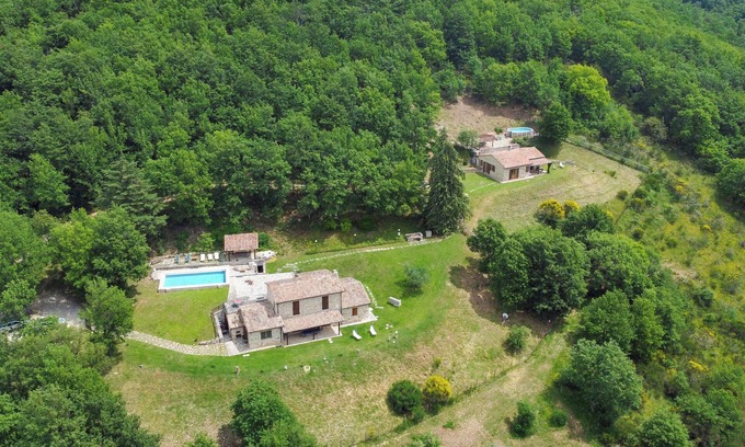 Acqua Loreto Villa | A Great Villa and a Cozy Cottage sleeps 10 with 6 bathroom and 2 pools! Amazing!