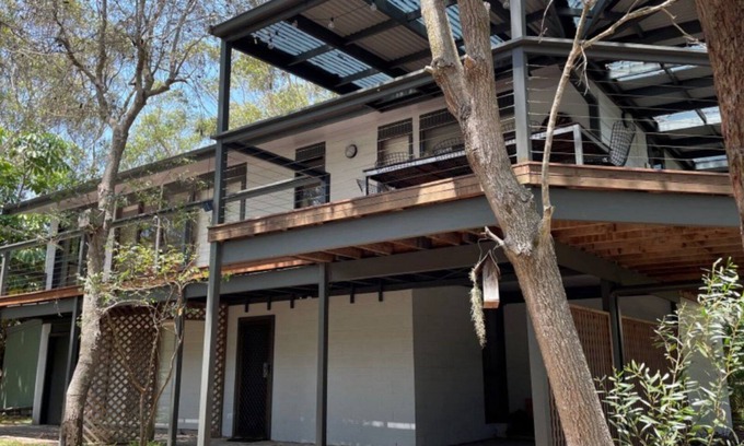 Hawks Nest House | A Holiday About the Beach and the Bush!
