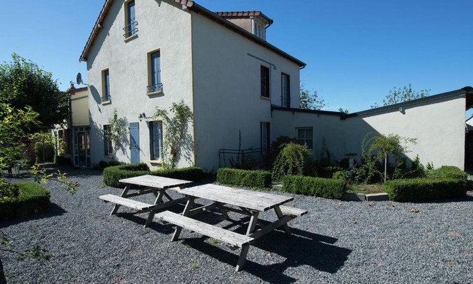 Saint-Honore-les-Bains House | A house suitable for groups and families