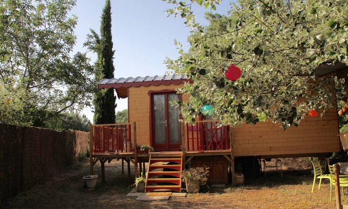 La Tour-d'Aigues Cottage | A jewel of a trailer in the Luberon