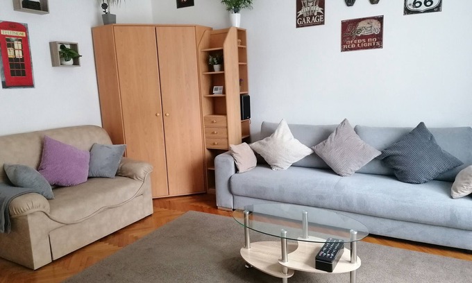 Kelenfold Apartment | A jump from downtown