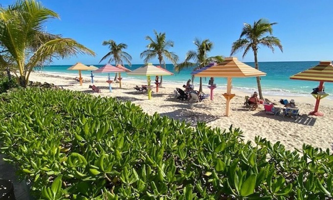 Discovery Bay Apartment | A little piece of paradise is waiting for you , 1 minute walk to pool and ocean