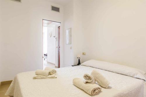 Caleta de Velez Apartment | A&N Seaport 2A