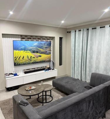 Greater Johannesburg Metropolitan Area House | A Paradise Away From Home