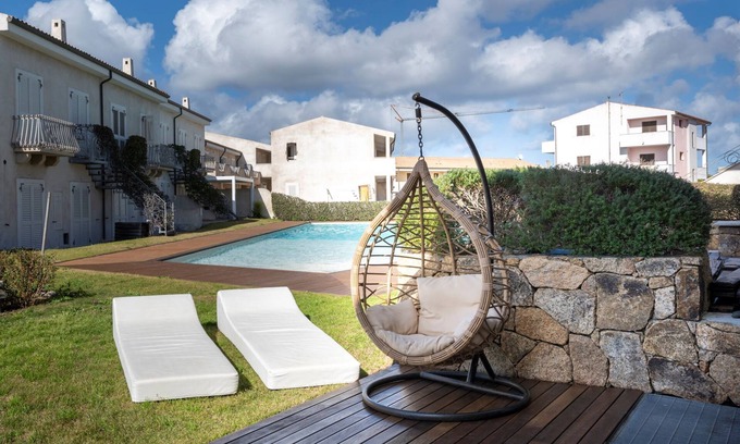 Palau House | A peace nest with swimming pool