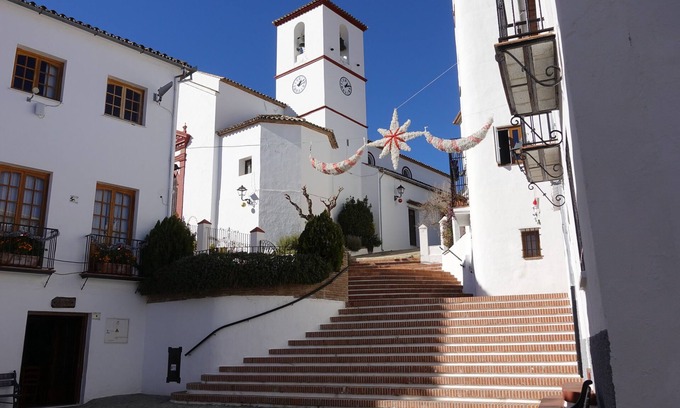 Cartajima House | A perfect Holiday (beautiful mountains & area, close to Ronda and to the beach).