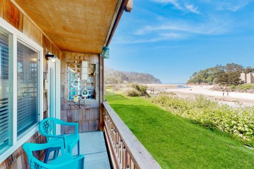 Neskowin Apartment | A Piece of Paradise