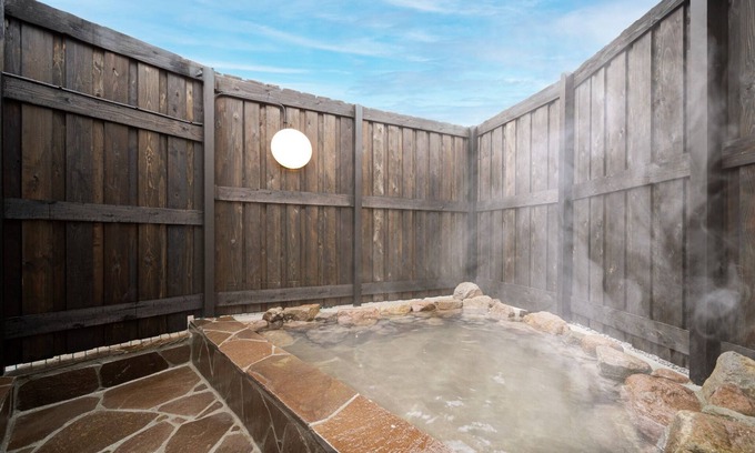Yufuin Onsen House | A quaint old house with an outdoor hot spring bath The entire house just for you/Yufu Ōita