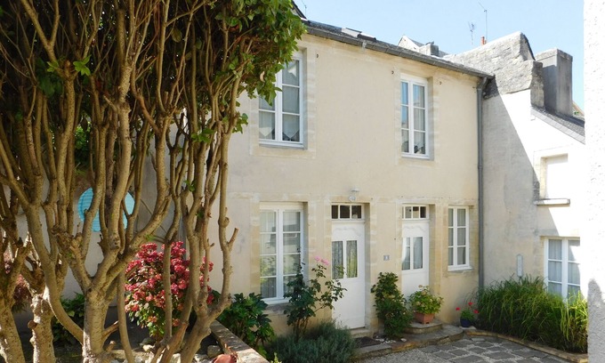 Bayeux House | A secluded townhouse in the heart of historic Bayeux