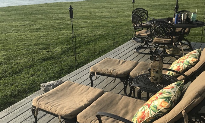 Manistee House | A Slice of Heaven.