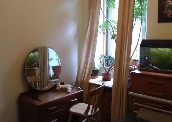 Gorgie Apartment | A small flat close to City Centre; one double-bedroom.