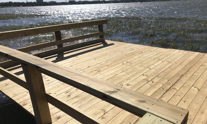 Winter Haven House | A spacious gem w/private lake front access, boating, restaurants, bars and more!