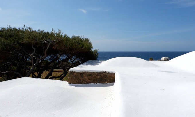 Pantelleria Villa | A stone's throw from the sea - 3 minutes walk to the sea