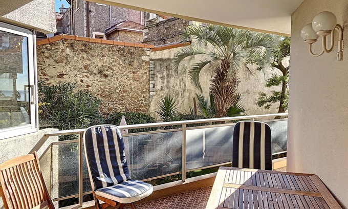 Cannes Apartment | A stone's throw from the Midi beaches 305L/MAHIE