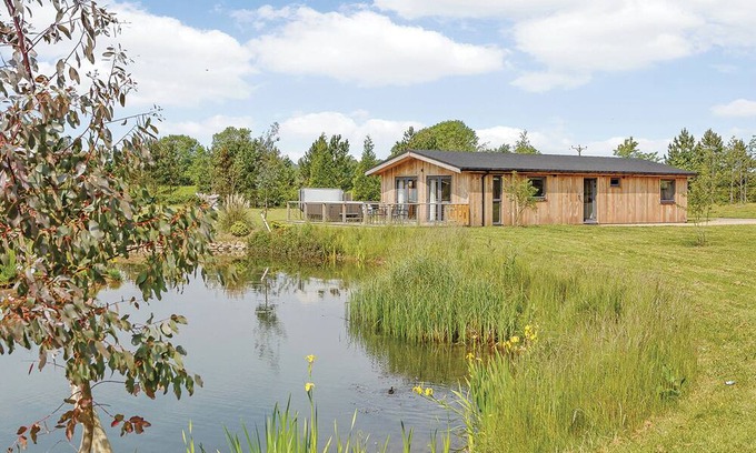 Ripon Ski Chalet | A stunning luxury lodge, perfect for a couples retreat or family break.