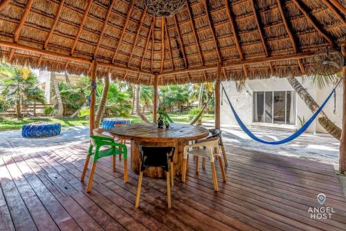 El Cuyo House | A Sublime Beach Getaway Perfect for a Family Gathering