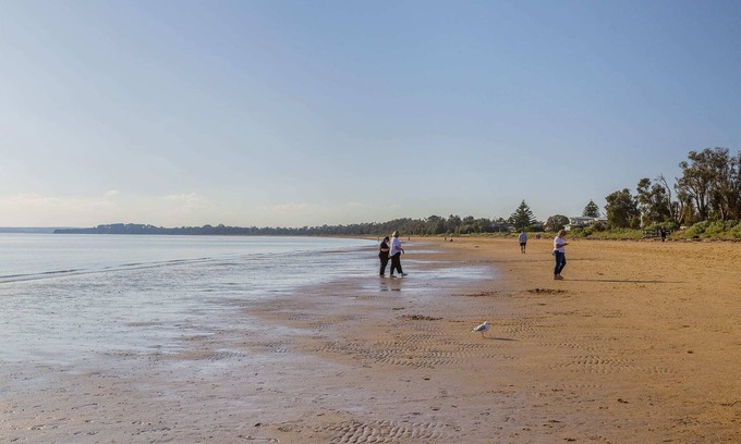 Coronet Bay House | A Tranquil Getaway Just a short stroll from Coronet Bay Beach"