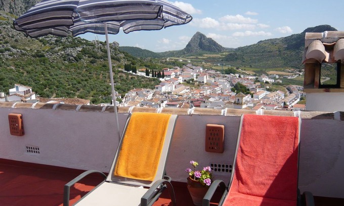 Montejaque House | A village house with exceptional views of the Sierra de Grazalema
