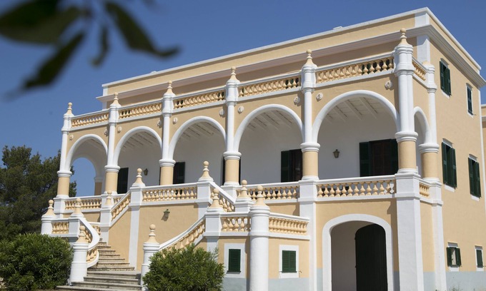 Area metropolitana de Ciutadella House | A whole palace by the sea with access to breathtaking beaches