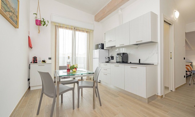 Cesate Apartment | A10 Rainbow|Spacious and modern studio apartment|13km Rho Fiera-18km Milan-40km MXP