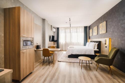 Plovdiv Apartment | А17 Plovdiv Apartments - Close to University hospitals, Rowing Channel and Mall Plovdiv