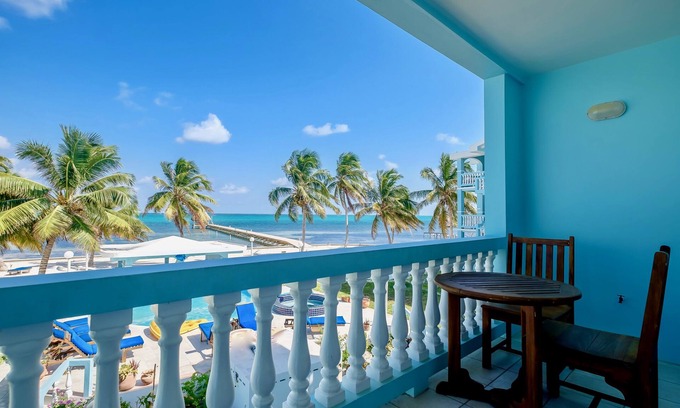 San Pedro Condo | A6 Fabulous view of the Barrier Reef plus pool, bikes, kayaks, & more!