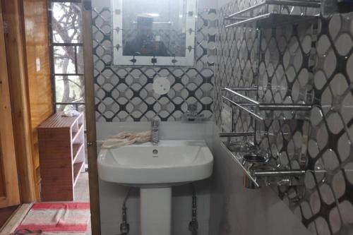 Rekong Peo House | Aasha's Home