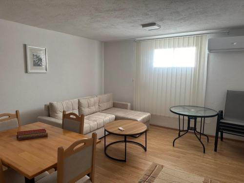 Konjic Apartment | AB Apartmani Radešine