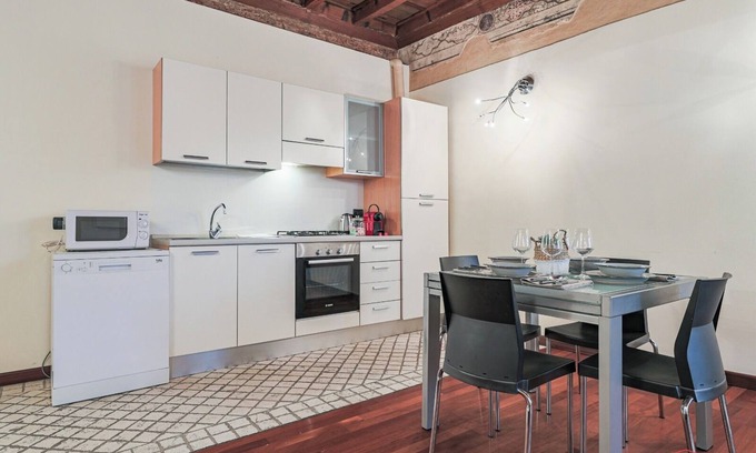 Ferrara Historic Centre Apartment | AB Plus - via Mazzini 8 Trento e Trieste